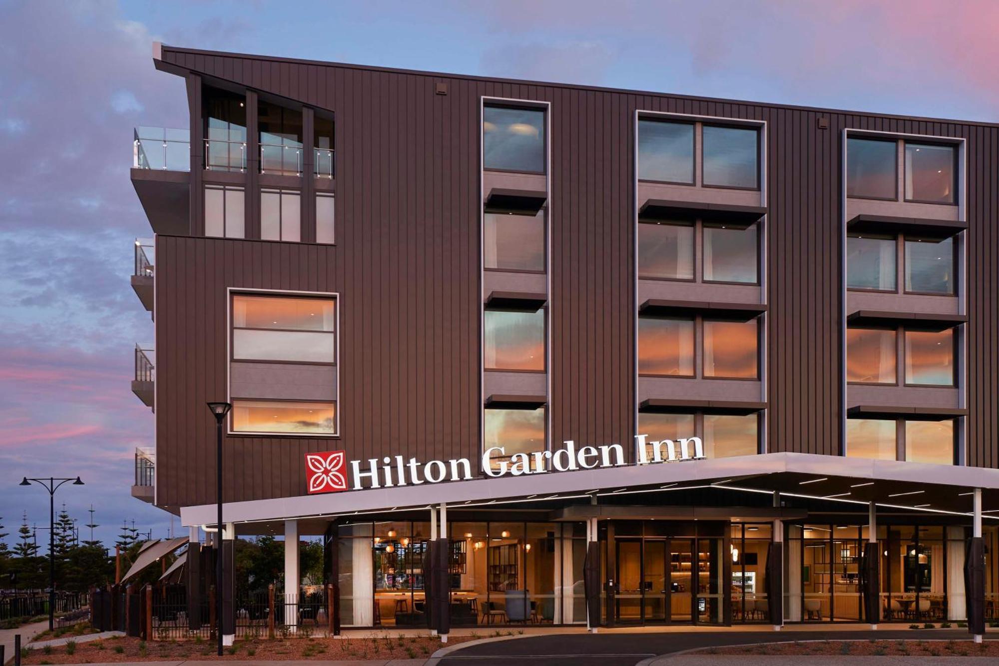 Hilton Garden Inn Busselton Exterior photo